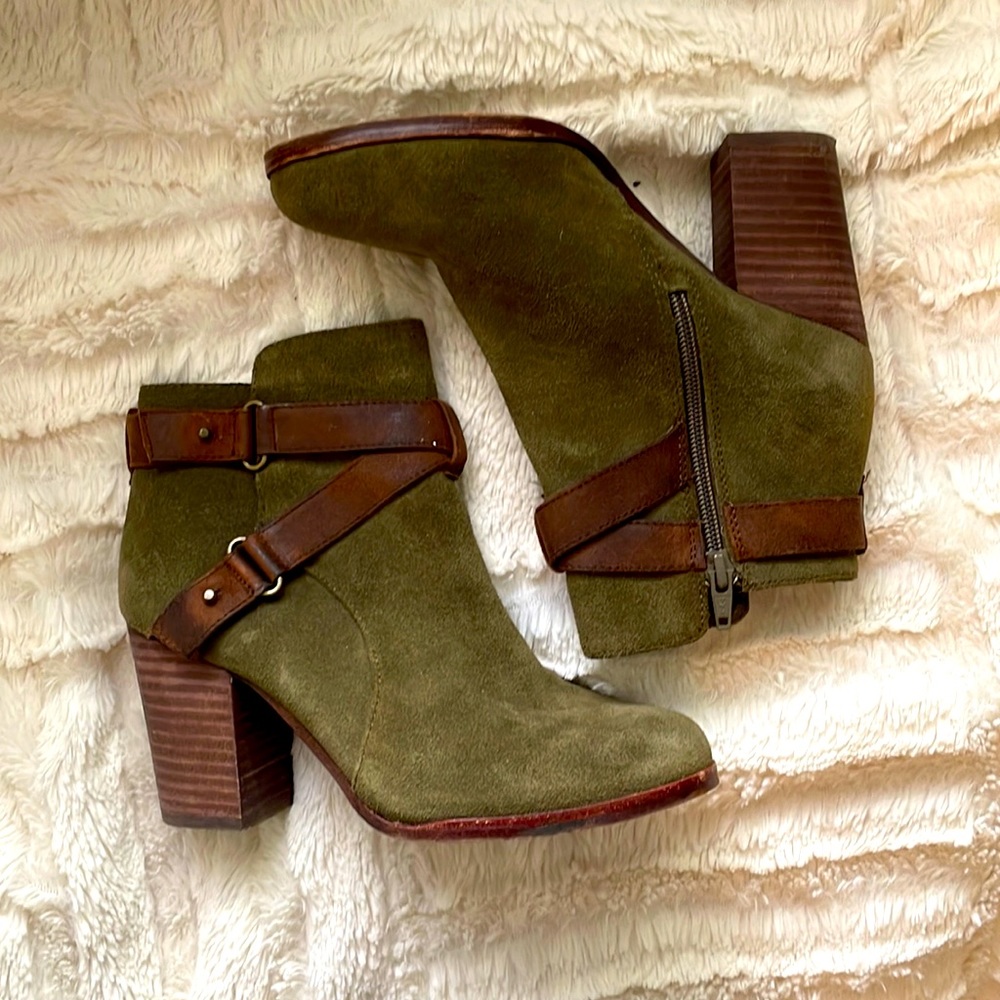 Gianni Bini Ankle Boots